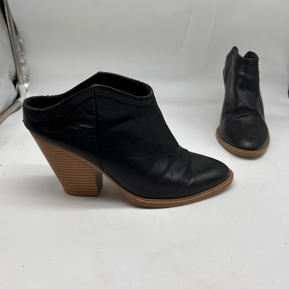 DV Dolce Vita Womens Black Faux Leather Mule Bootie Stacked Heel Size 8